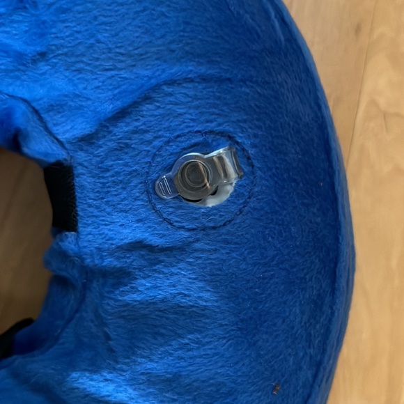 Inflatable dog collar size Medium - Picture 6 of 6